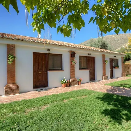 Apartment Alba Montis *
